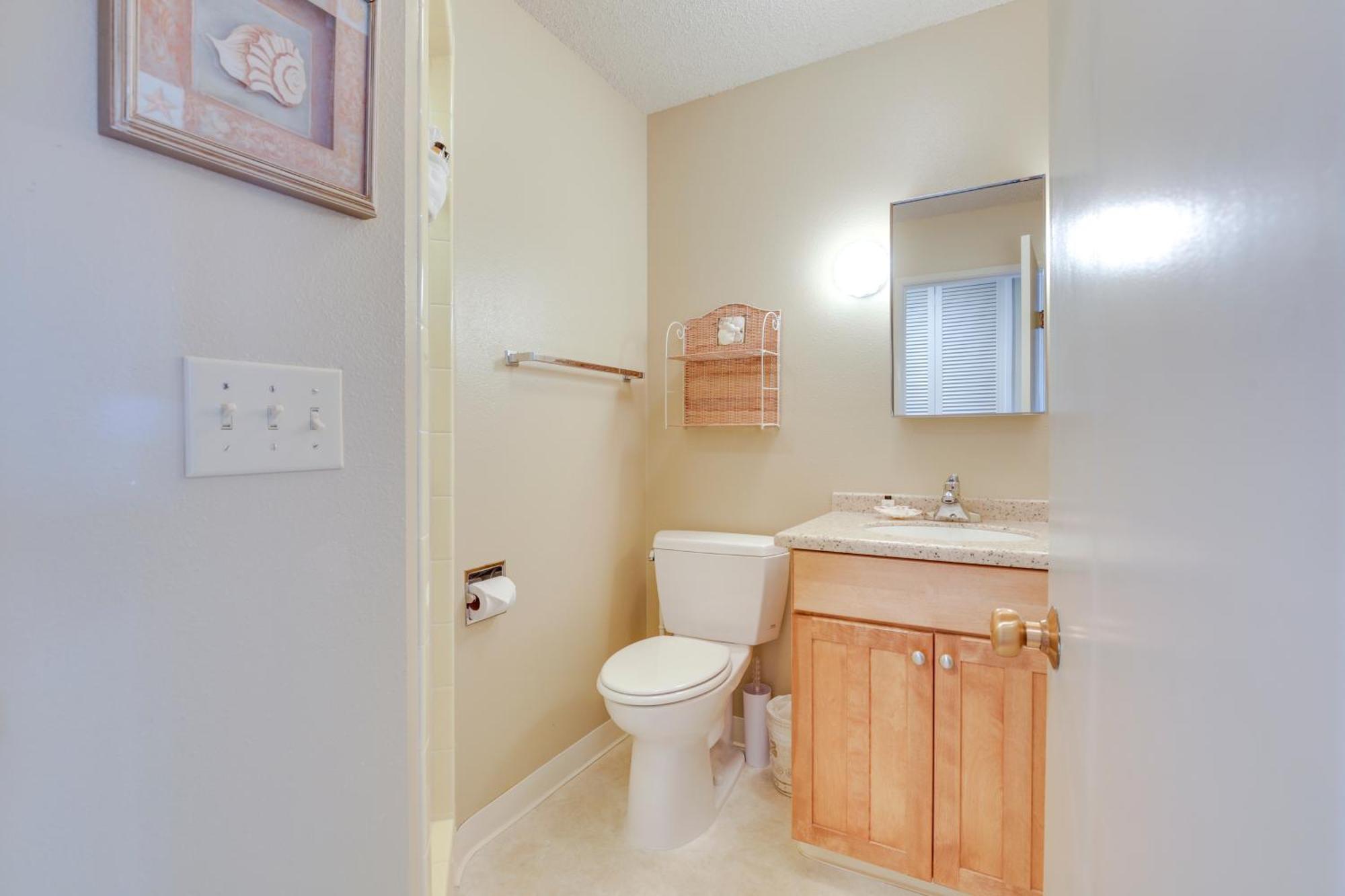 Comfortable Lincoln City Condo With Patio And Views! Exterior photo